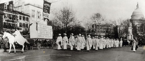 Women Marching in 1913 Suffragette Parade, Washington, DC [public domain] via National Archives and Records Administration